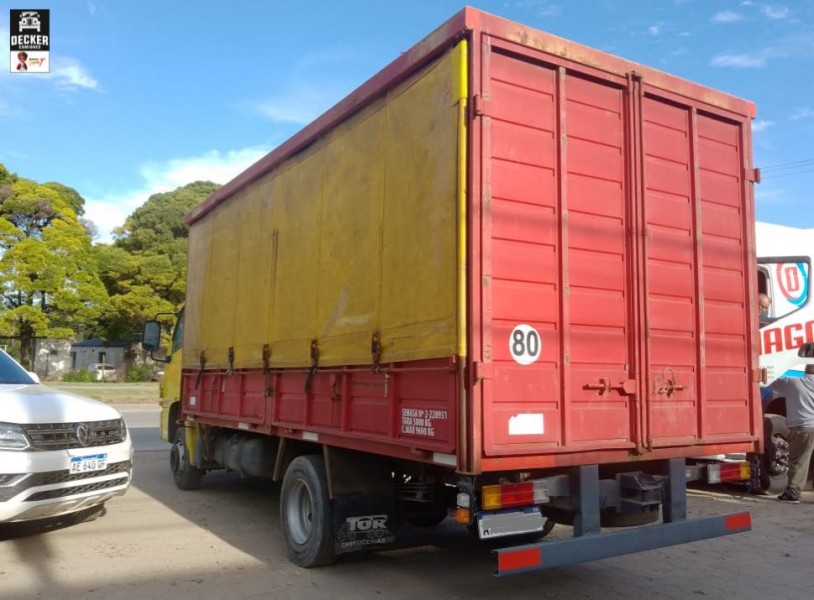 https://admin.usados.rutasurtrucks.com.ar/uploads/croped/2025-05-12-07-58-50WhatsApp Image 2025-05-12 at 16.55.30.jpeg